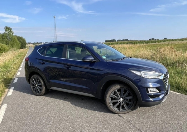 Hyundai Tucson cena 77500 przebieg: 131000, rok produkcji 2018 z Sulejów małe 667